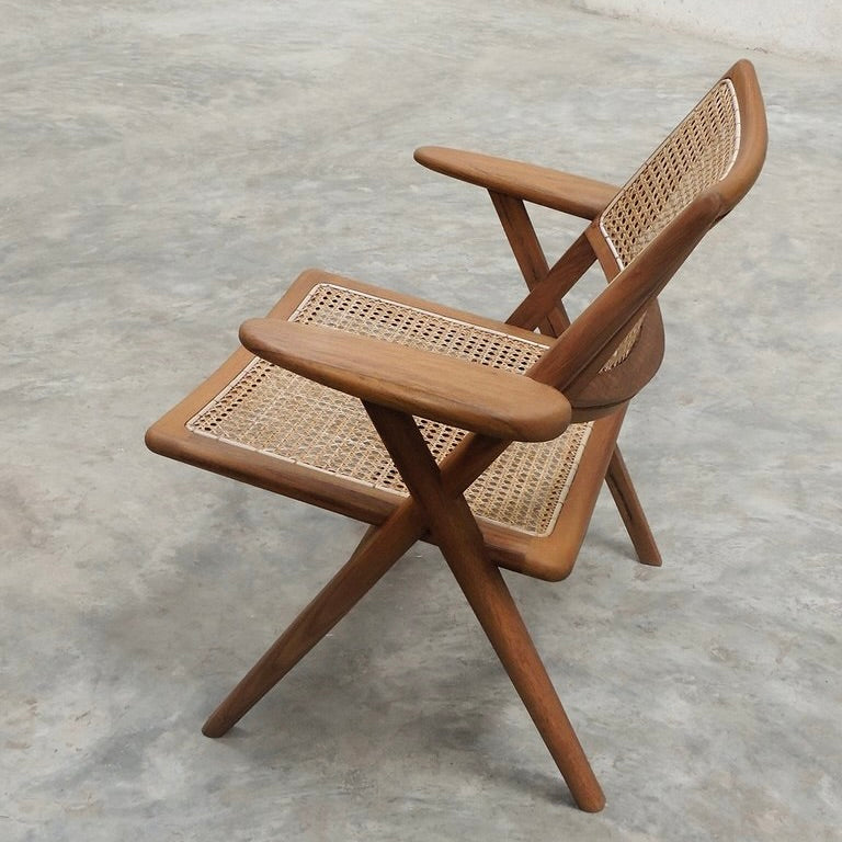 Muṅgāru Easy Armchair