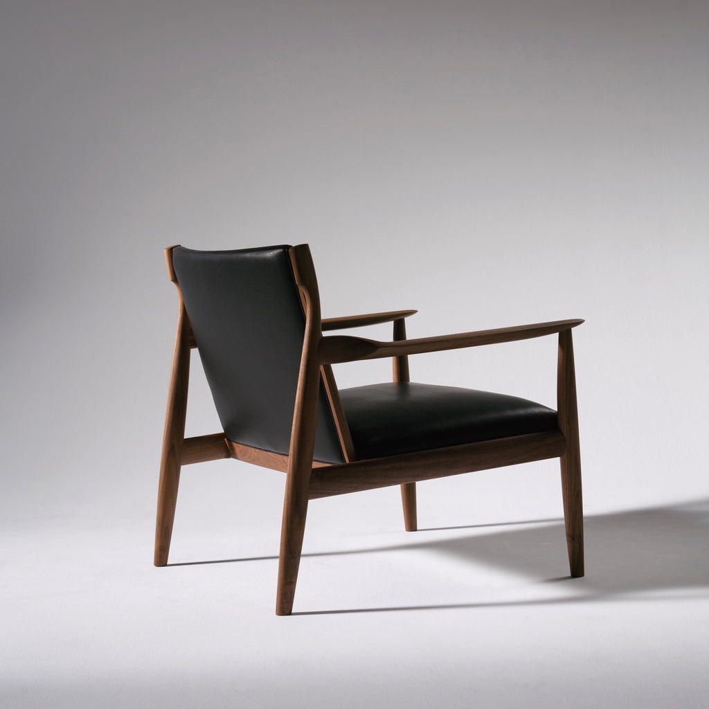 CLAUDE Casual Chair